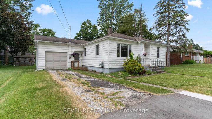 Property Photo:  91 Lamila Street  ON N0P 2K0 