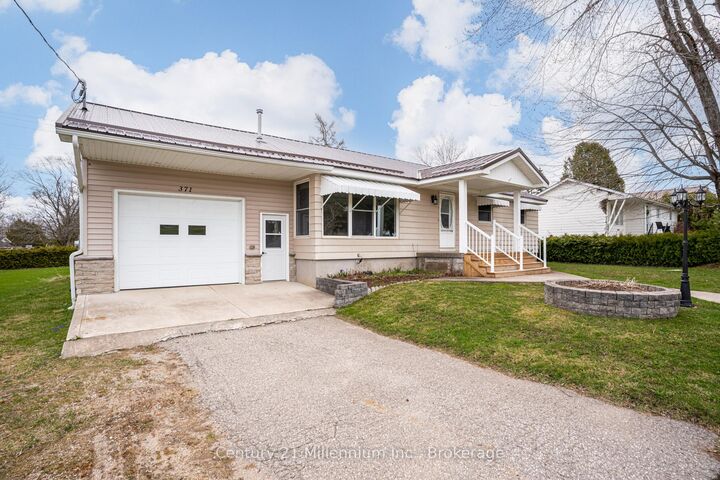 Property Photo:  371 Hunter Street  ON N0H 2T0 