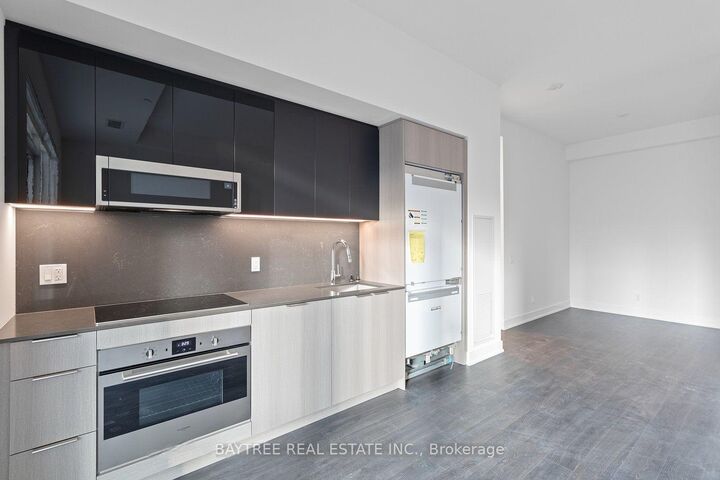 Property Photo:  308 Jarvis Street 705  ON M5B 0E3 