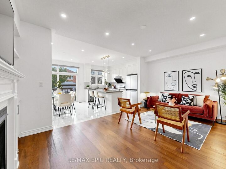 Property Photo:  15 Vedette Way  ON L4H 4K2 
