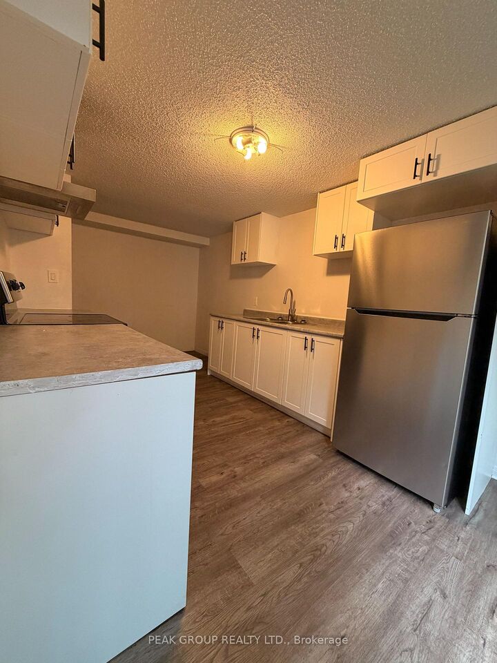 Property Photo: 283 Vine Street ON L2M 7R5