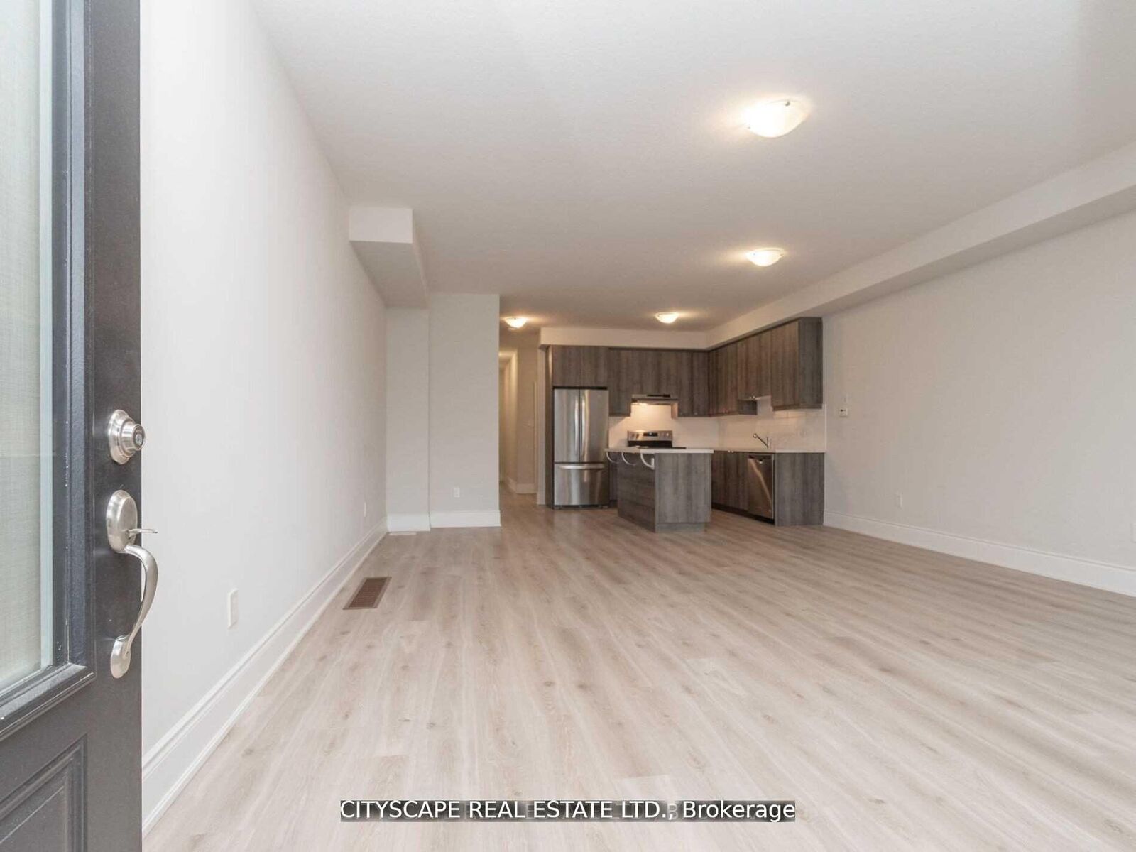 Property Photo:  583 Wedgewood Drive  ON L7L 0J9 
