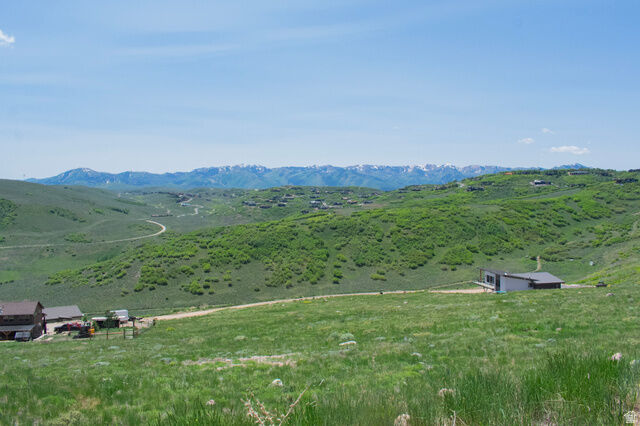 Property Photo: 226 Oakview Dr 226 UT 84098