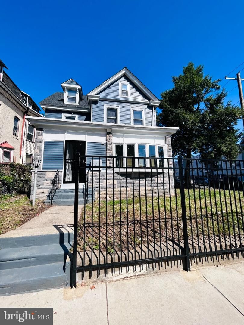 Property Photo:  1221 Lindley Avenue 00  PA 19141 