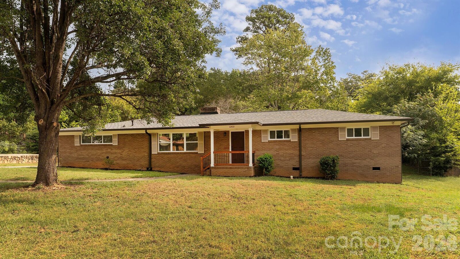 Property Photo:  6400 Elmwood Circle  NC 28214 