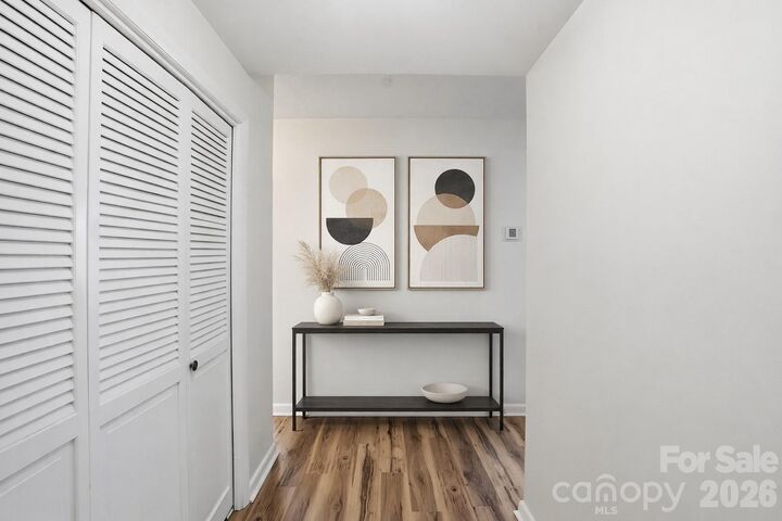 Property Photo: 1300 Reece Road 312 NC 28209