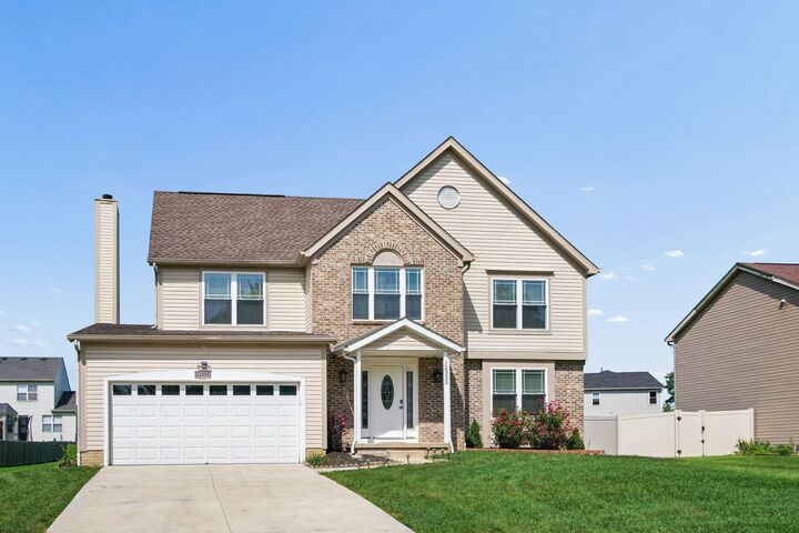 Property Photo:  12335 Thoroughbred Drive  OH 43147 
