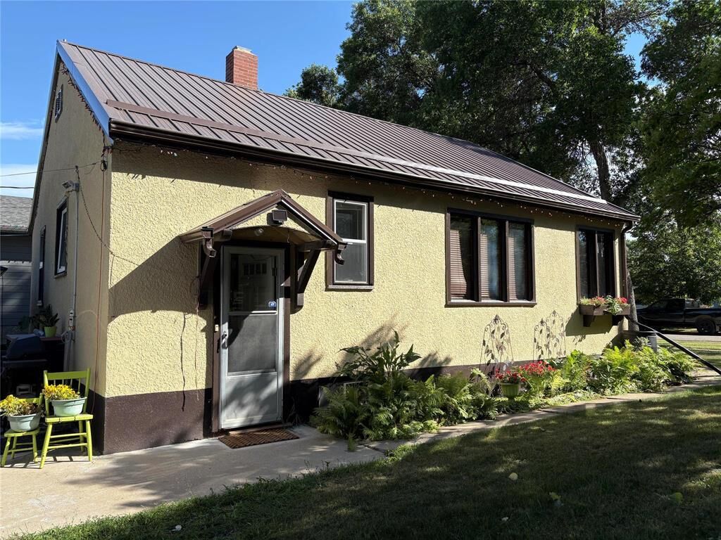Photo de la propriété:  138 5th Avenue Southwest  MB R7N 1V4 