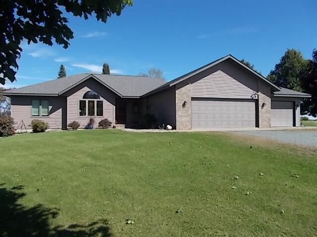 Property Photo:  N1505 County Road Q  WI 54452 