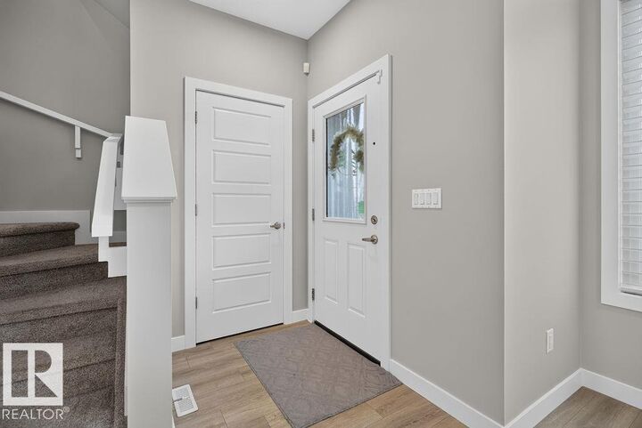 Property Photo:  33 Sienna Boulevard  AB T8L 0W3 