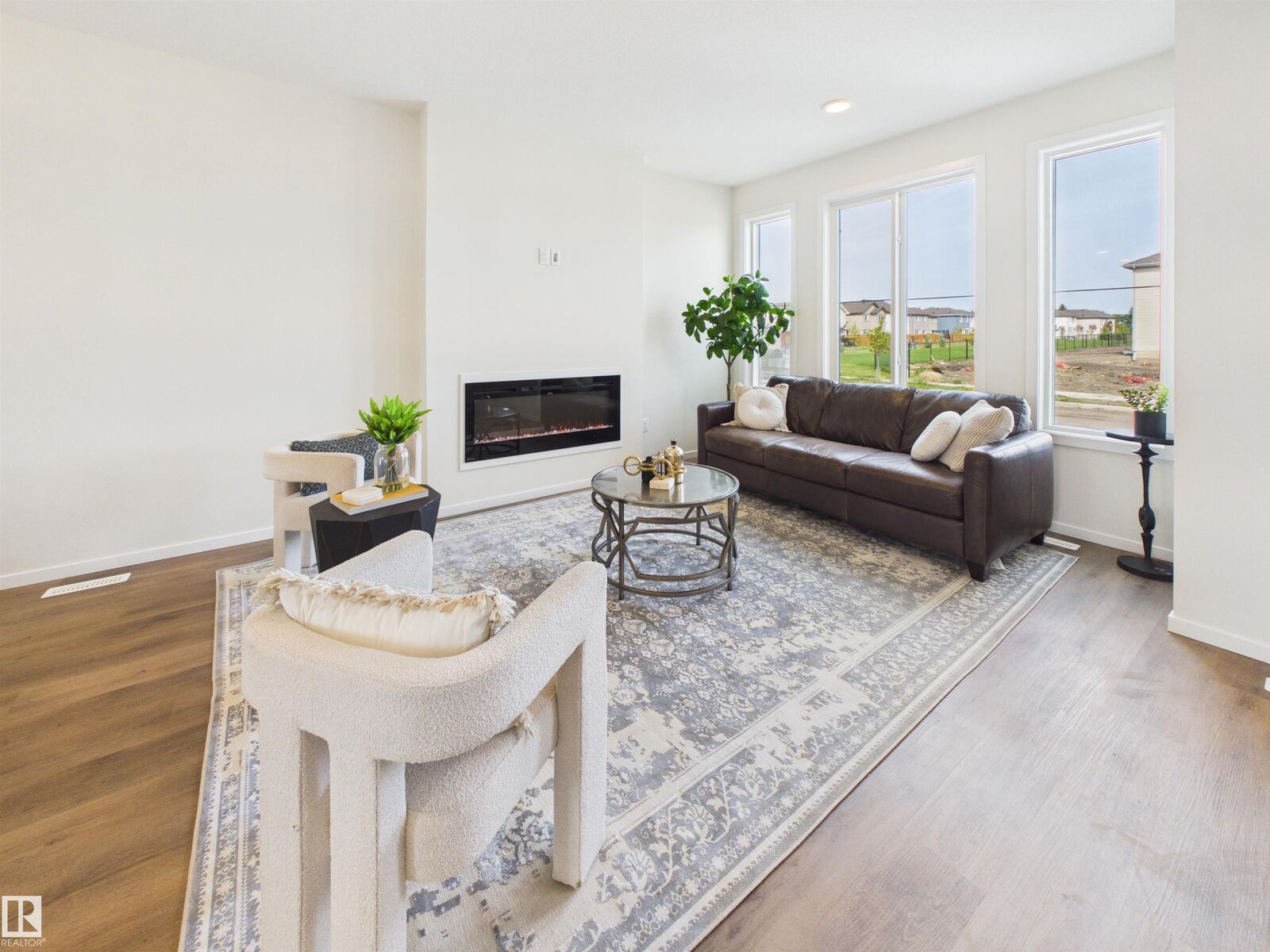 Property Photo:  87 Sereno Lane  AB T8L 0Z9 