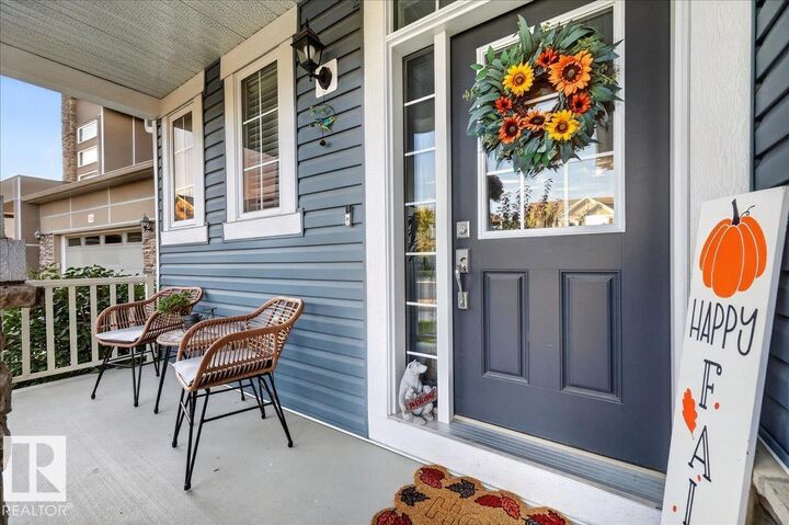Property Photo: 122 Rosemount Court AB T4X 1Z5