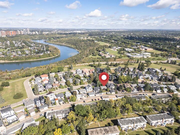 Property Photo:  8743 Strathearn Drive NW  AB T6C 4C8 