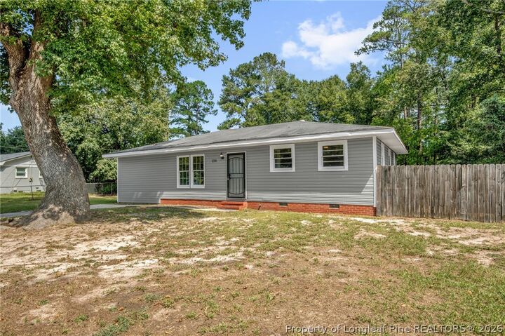 Property Photo: 136 Bladen Circle NC 28312