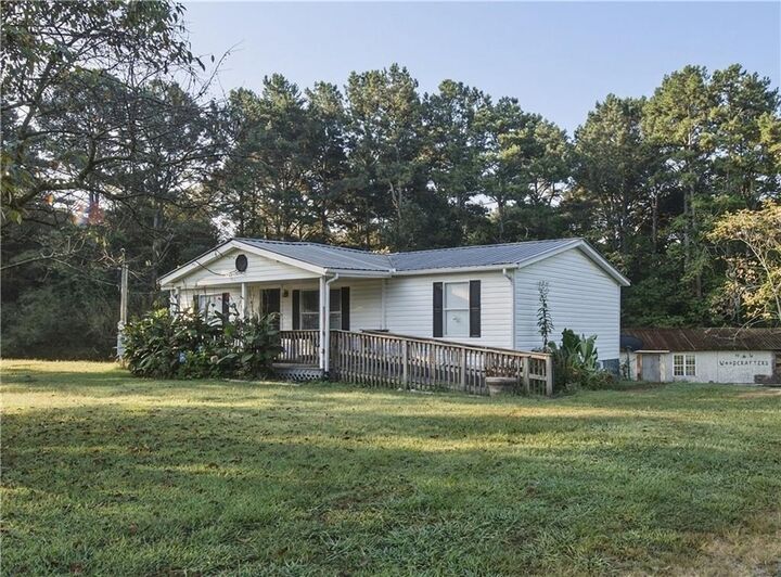 Property Photo:  285 Mountain View Drive SE  GA 30701 