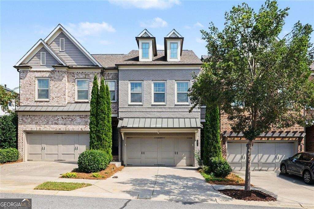 Property Photo:  1011 Milhaven Drive  GA 30076 