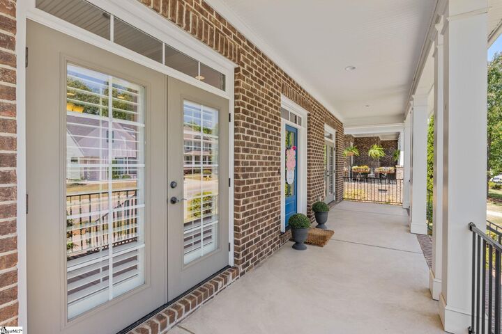 Property Photo: 212 Grandmont Court SC 29650
