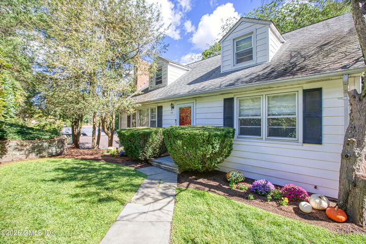 Property Photo: 113 Pilgrim Drive CT 06831