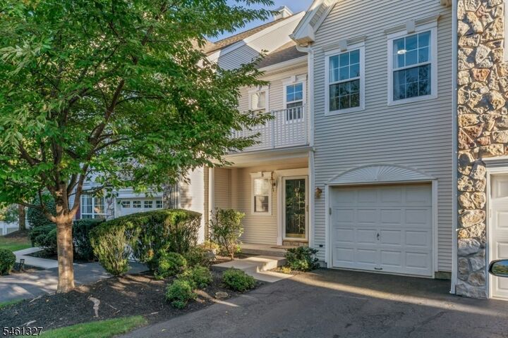 Property Photo:  47 Mayflower Dr  NJ 07920 