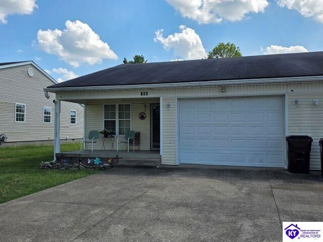 Property Photo:  104 Woebegona Way  KY 42748 