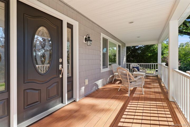 Property Photo:  3832 Valleyview Street  NY 10547 
