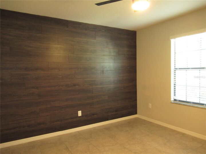 Property Photo:  10120 Rose Petal Place  FL 33578 