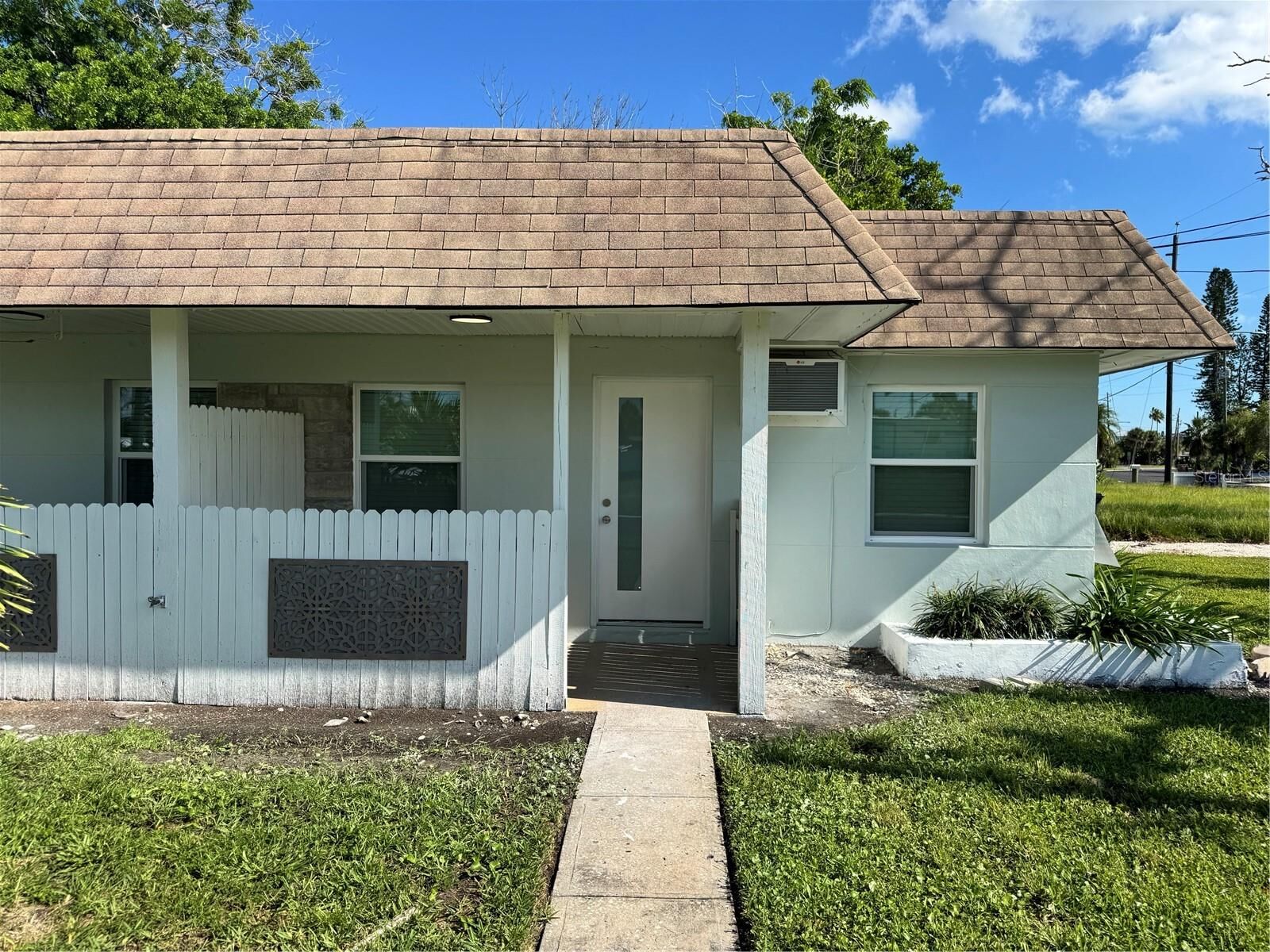 Property Photo:  56 B Street 4  FL 33708 