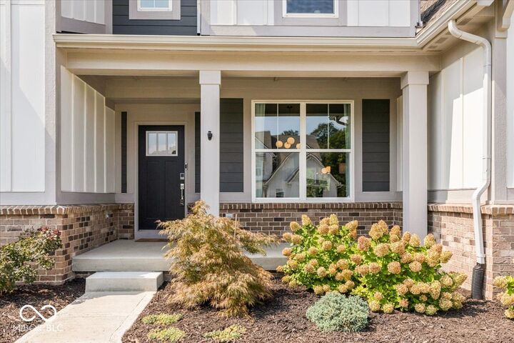 Property Photo: 11514 Aubrey Lane IN 46040