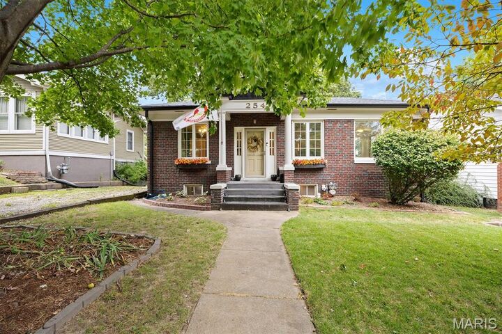 Property Photo:  254 Coventry Place  IL 62025 