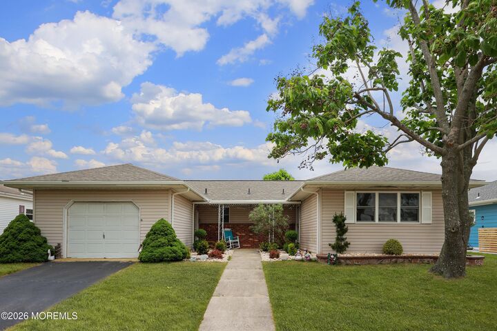 Property Photo: 201 Bonaire Drive NJ 08757