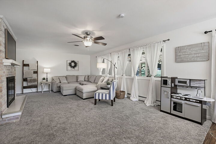 Property Photo: 525 Poplar Avenue IL 60002