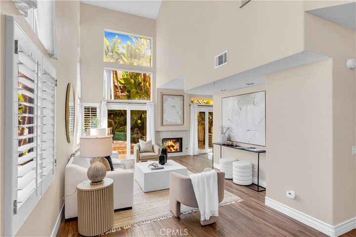 Property Photo: 1003 Via Presa CA 92672