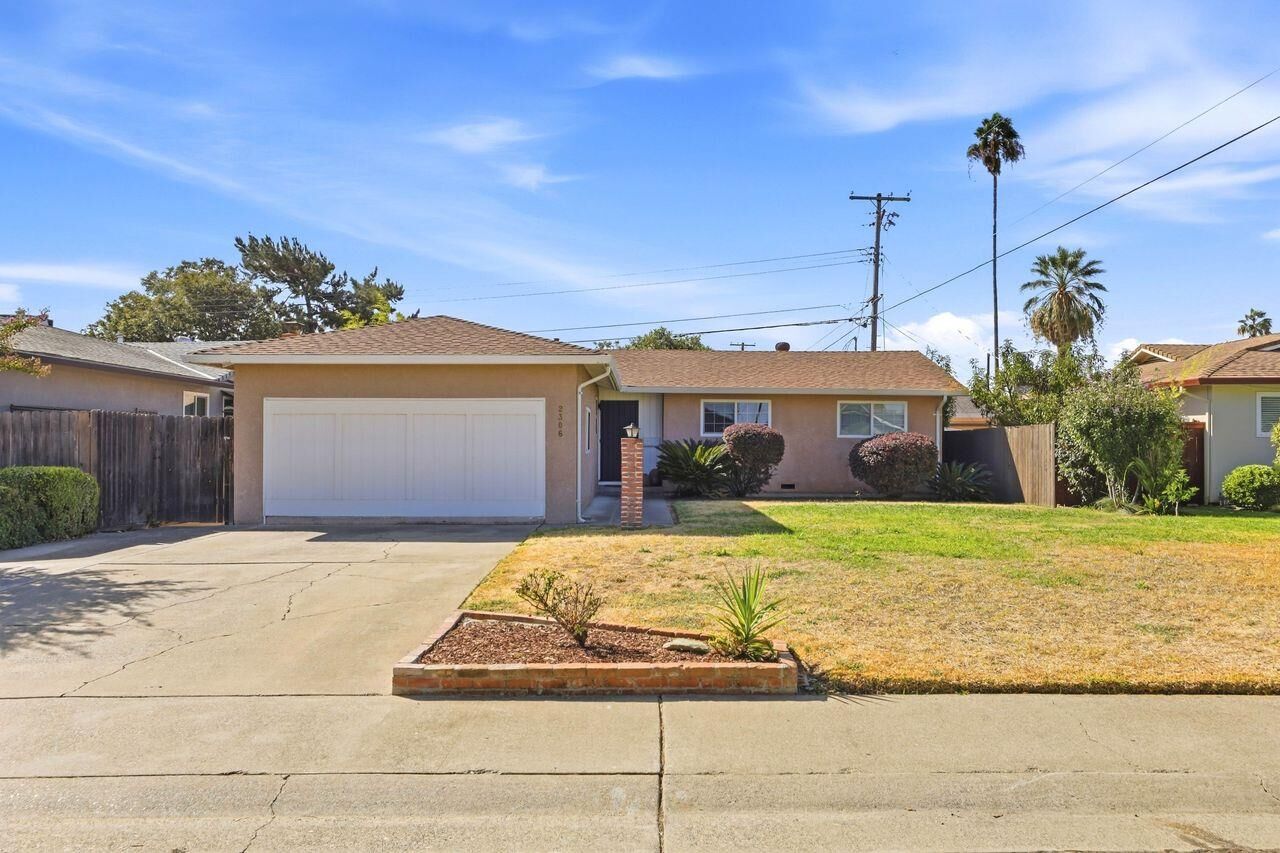 Property Photo:  2306 Turnesa Avenue  CA 95822 