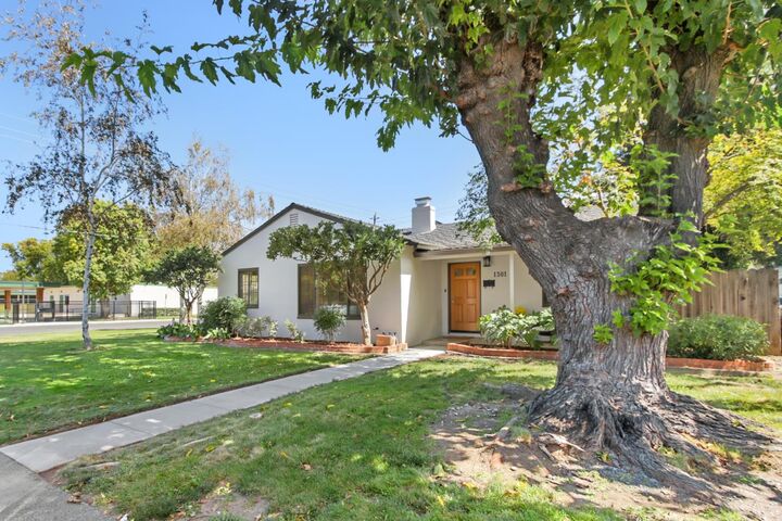 Property Photo:  1301 Fremont Street  CA 95695 