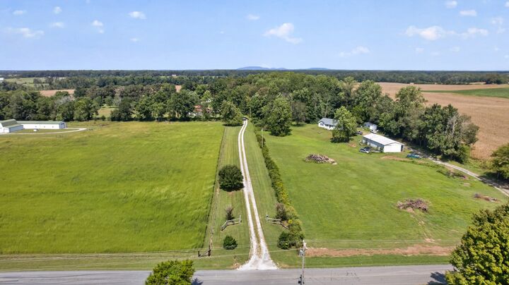 Property Photo:  199 Lenhart Ln  TN 37357 