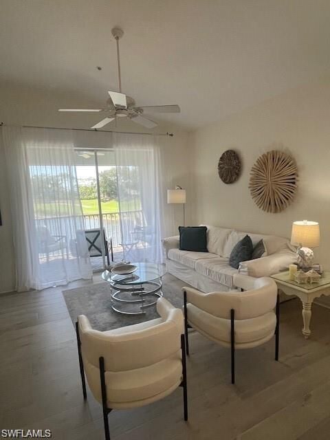 Property Photo: 2325 Carrington Ct 204 FL 34109