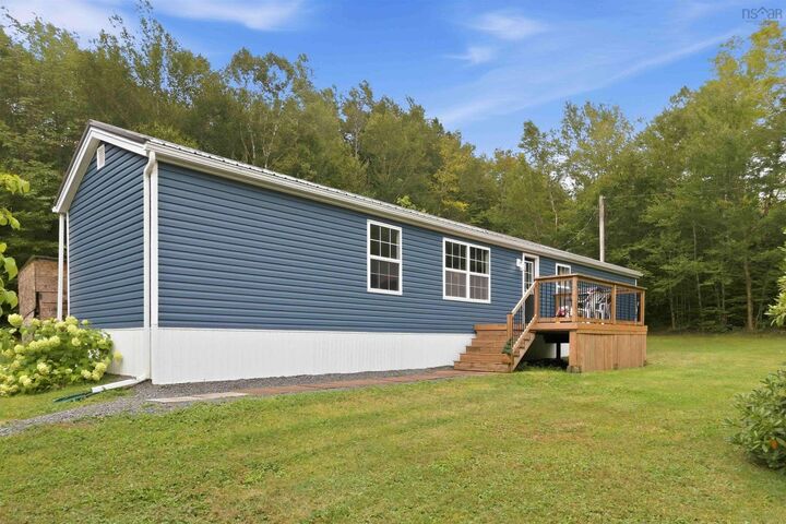 Property Photo:  26 Shady Lane  NS B0N 2M0 