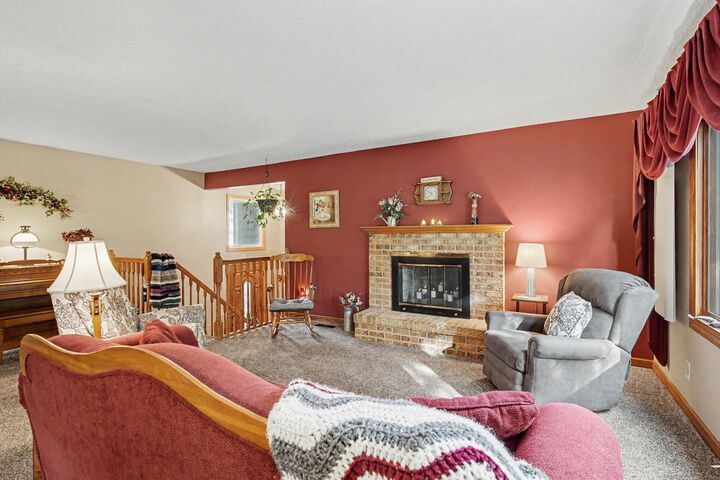 Property Photo: 12405 Villaburne Drive MN 55337