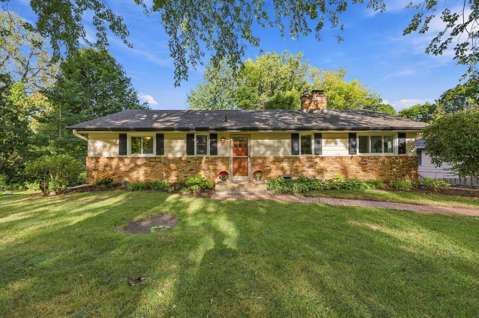 Property Photo:  3966 Earlynn Lane  MN 55345 