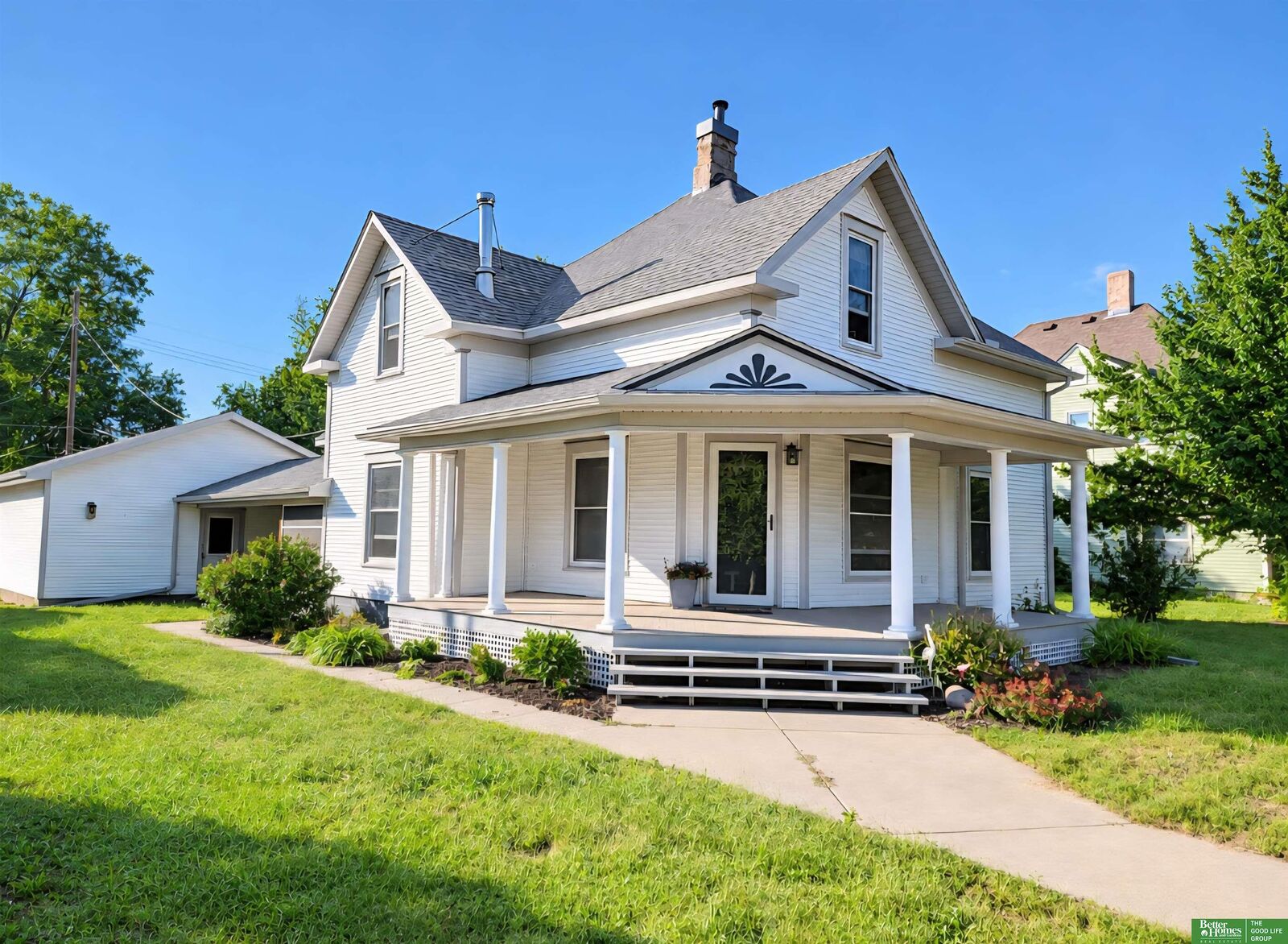Property Photo:  715 N Beaver Avenue  NE 68467 