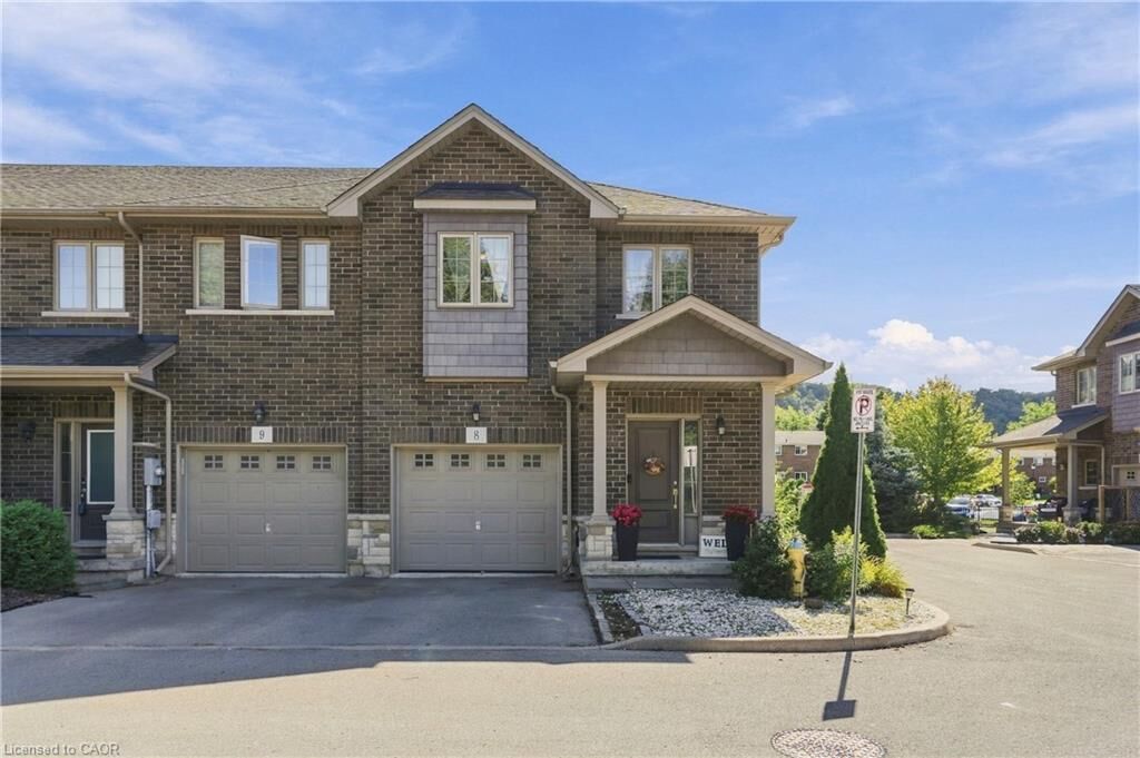 Property Photo:  43 Kerman Avenue 8  ON L3M 0G2 