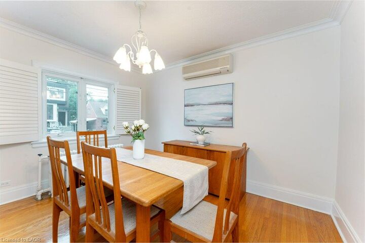 Property Photo:  58 Franklin Avenue  ON M2N 1B6 