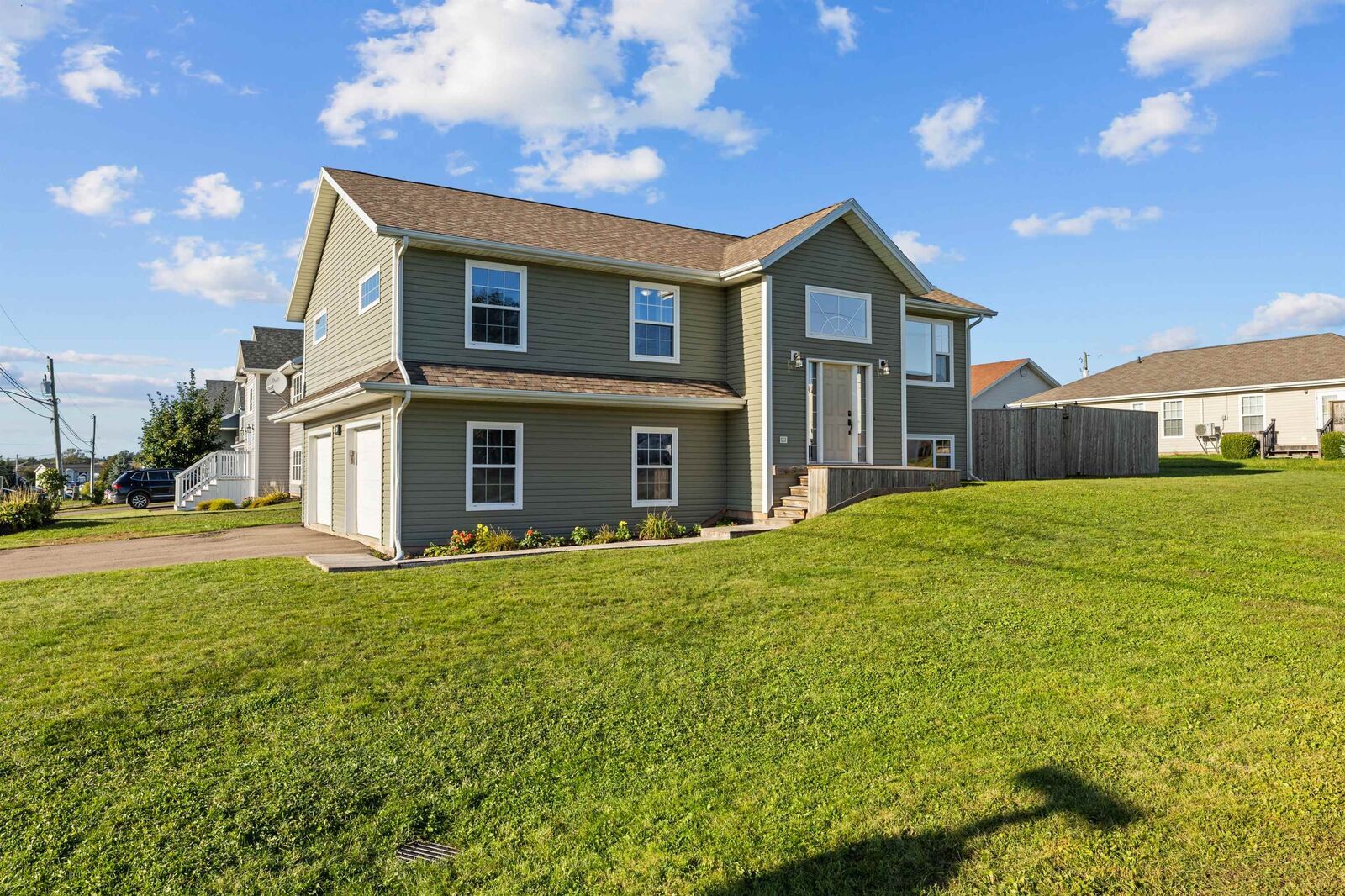 Property Photo:  30 Alderwood Avenue  PE C1E 0J3 