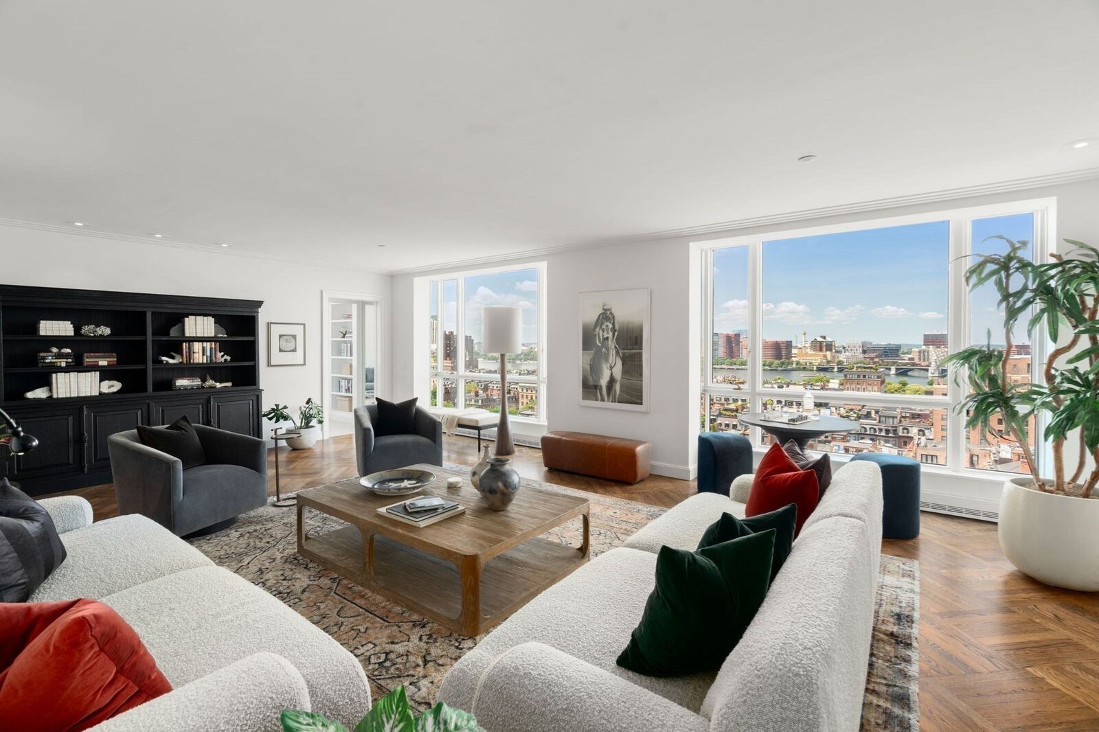Property Photo:  2 Commonwealth Avenue 15E/F  MA 02116 