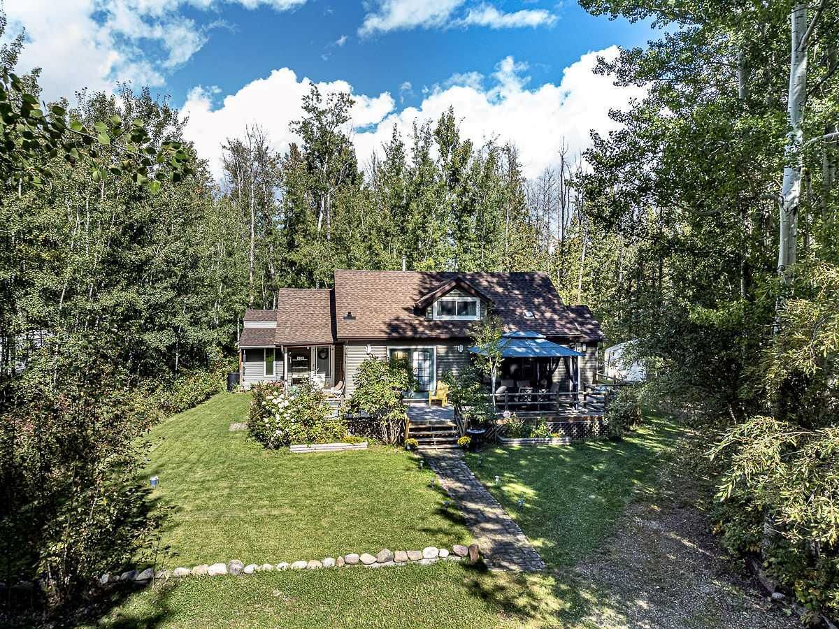 Property Photo:  B24 Golden Crescent  AB T0C 2C0 
