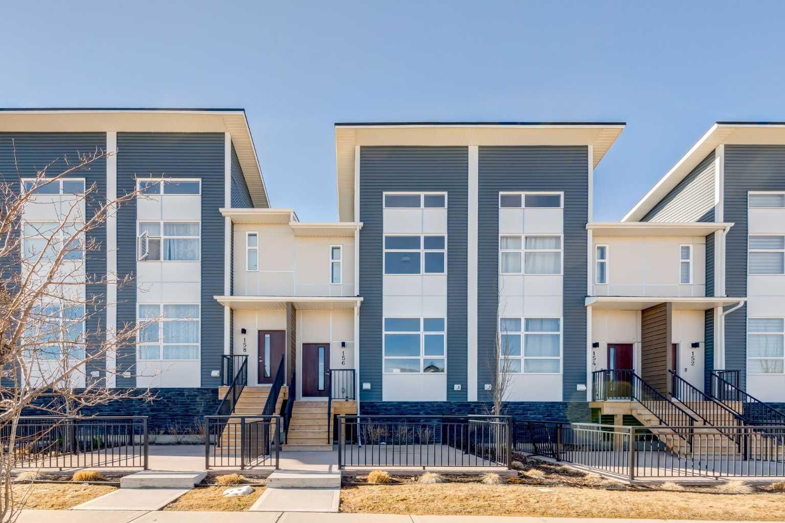 Property Photo:  156 Walden Lane SE  AB T2X 2A7 