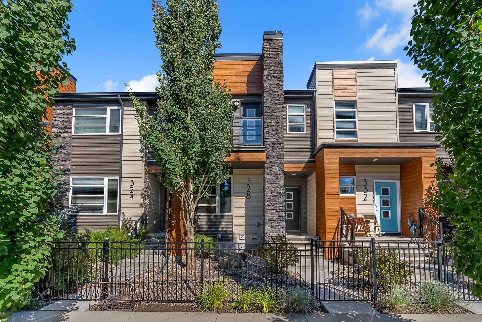 Property Photo:  328 Midtown Gate SW  AB T4B 4C9 