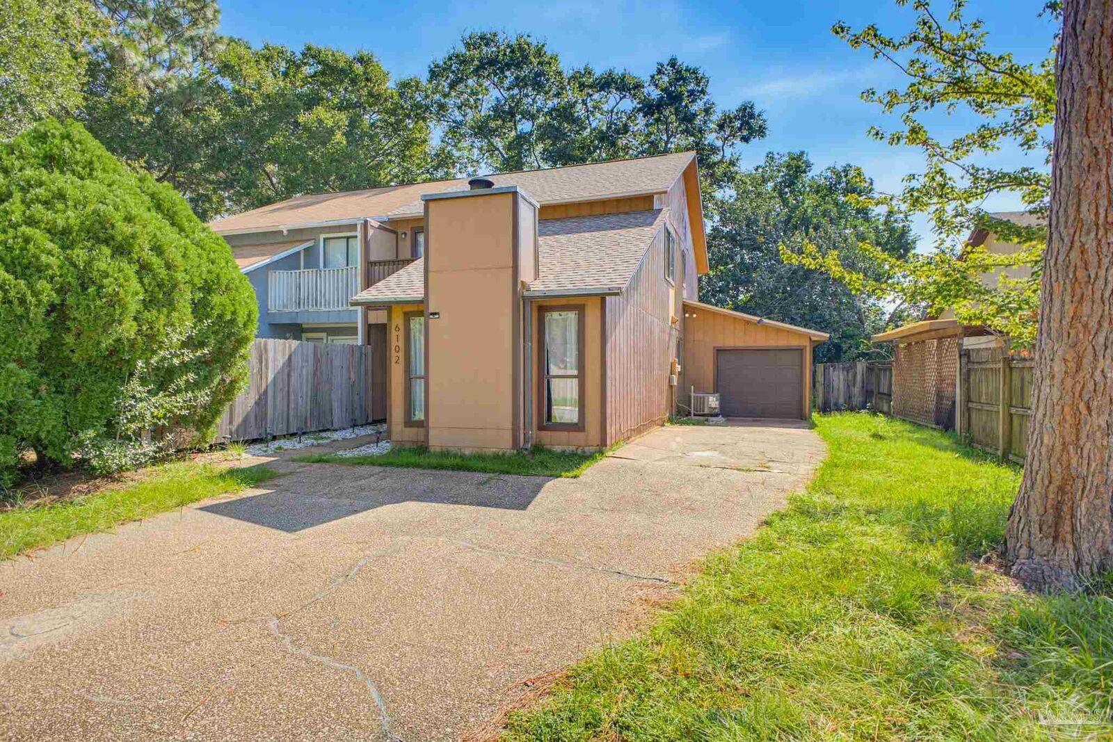 Property Photo:  6102 Alicia Dr  FL 32504 