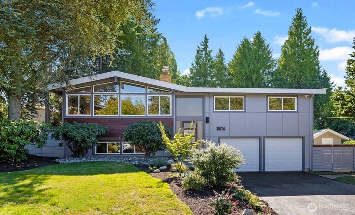 Property Photo: 8614 193rd Place SW WA 98026