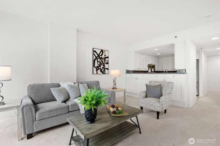 Property Photo: 177 107th Avenue NE 718 WA 98004